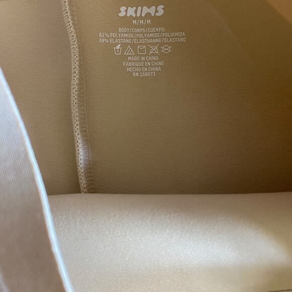 SKIMS High Waist Shorts Shapewear Seamless Tummy Control Mid-Thigh Nude, M - Picture 6 of 6